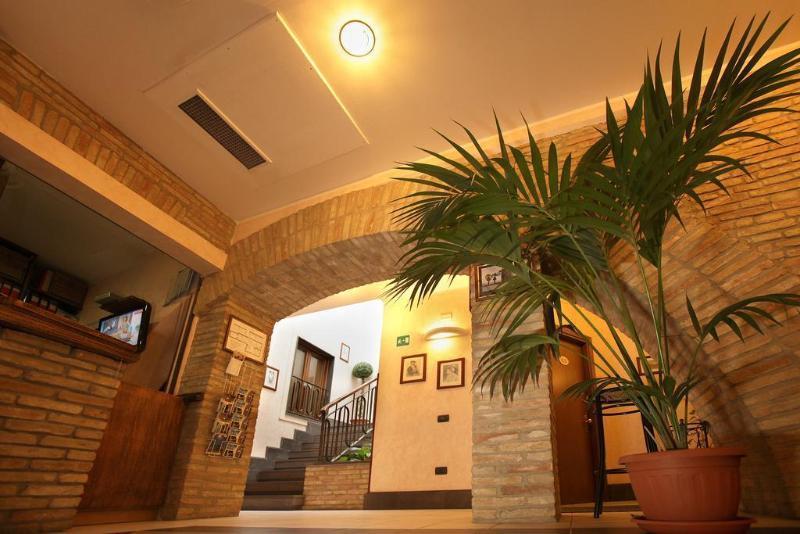 Arcobaleno Rooms Cagliari Extérieur photo